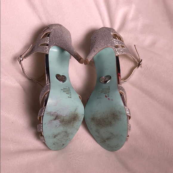 Betsey Johnson silver glitter sparkle Strappyheels - Picture 7 of 8